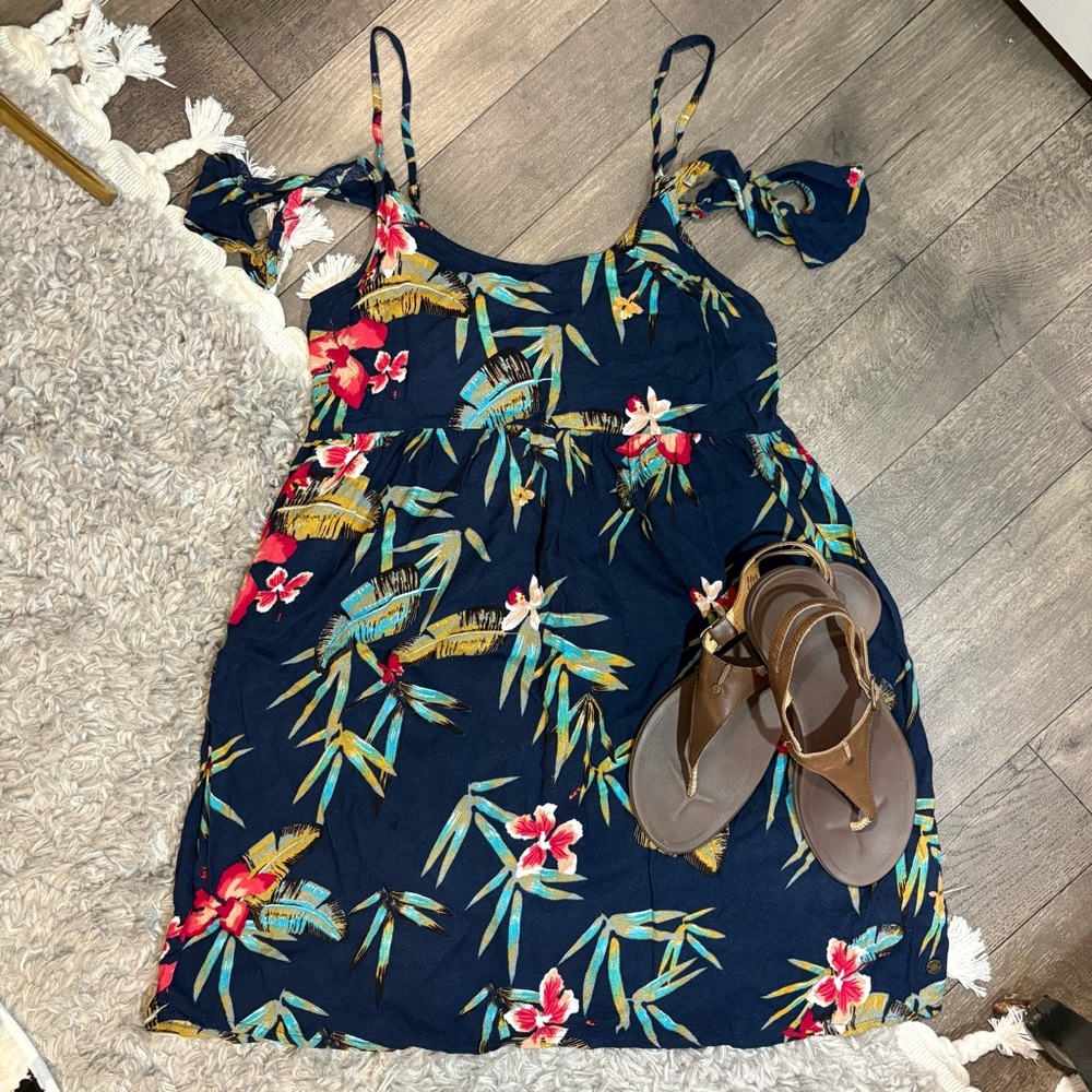 Roxy Tropical Print Navy Dress / Swim Suit Cover